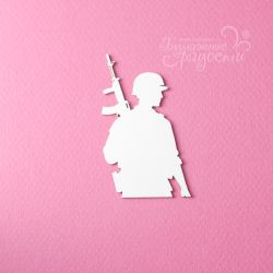 Чипборд. Солдат с автоматом...